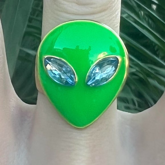 "Alien" ring 👽 - Picture 4 of 6